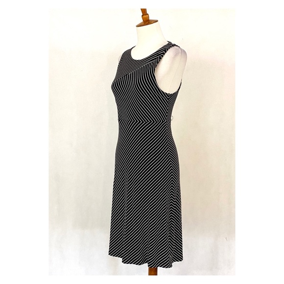 Athleta Santorini Sleeveless Striped Knit Dress - Picture 6 of 12